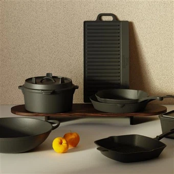 Outdoor-Gourmet-Starterset aus Gusseisen